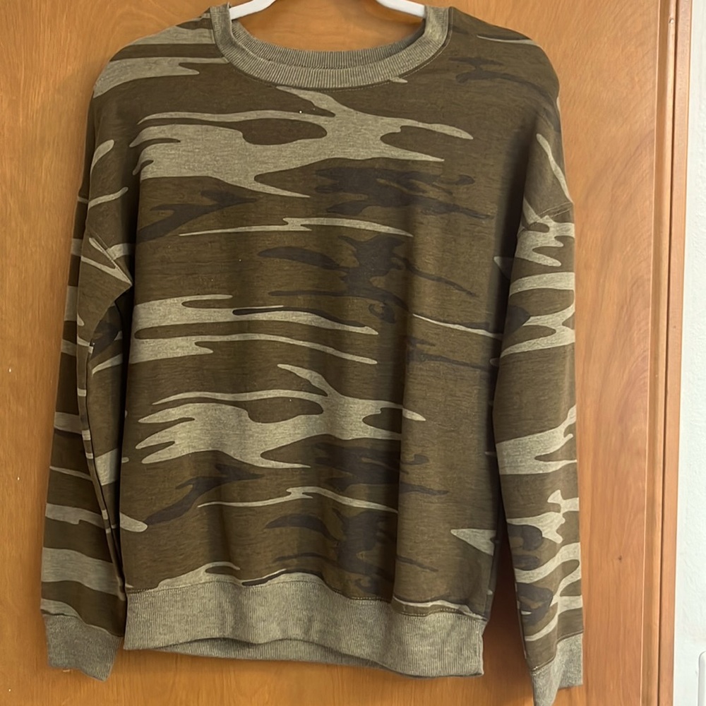 Camo Sweatshirt